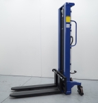 Stacker manual 1.000 Kg a 3.000 mm 16002